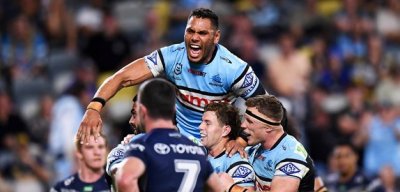 Cronulla Sharks venció a Cowboys 32-12 en Townsville